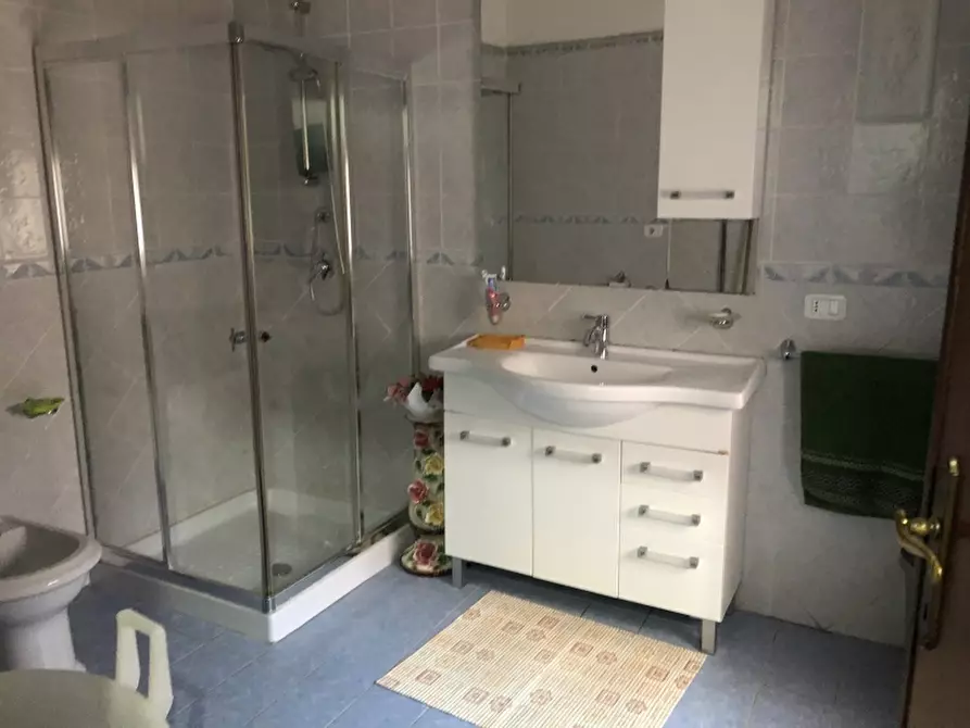 Immagine 10 di Porzione di casa in vendita  in via anelli a Vasto