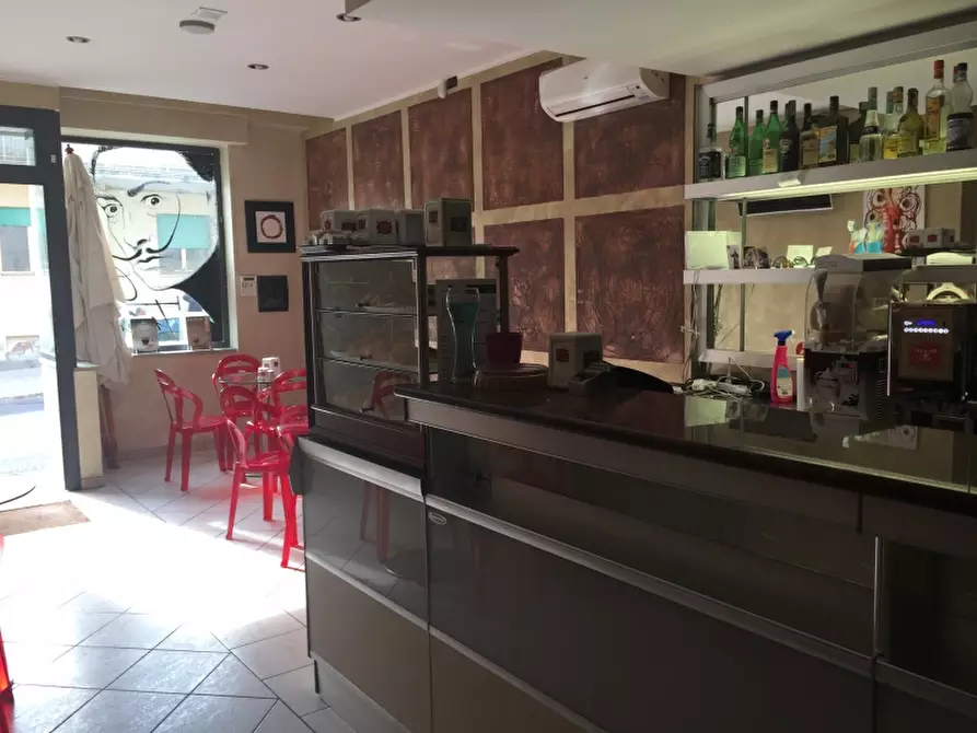 Immagine 9 di Bar / Ristorante in vendita  a Cupello