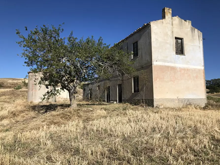 Immagine 1 di Rustico / casale in vendita  in CONTRADA RAMIGNANO a Cupello