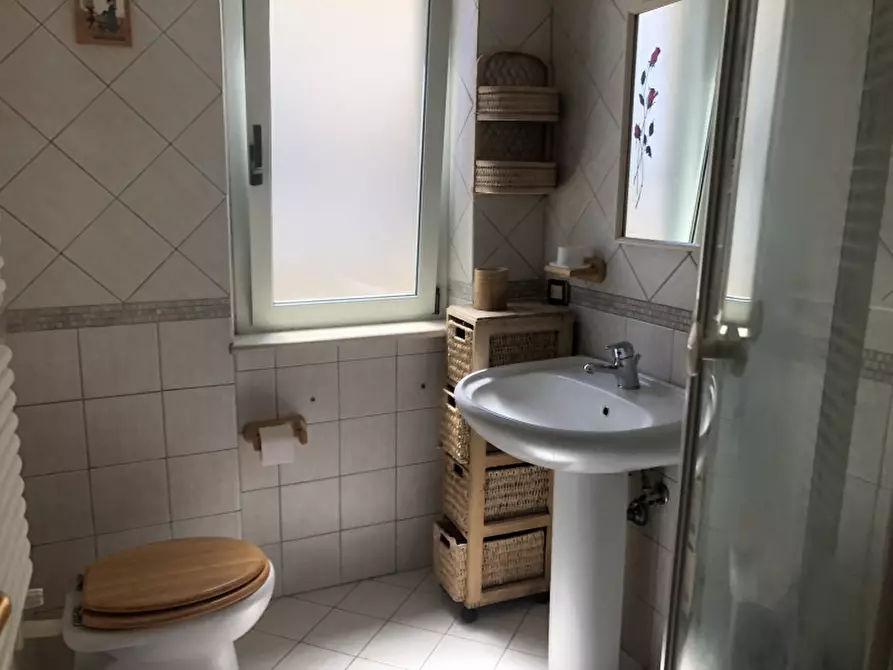 Immagine 19 di Porzione di casa in vendita  in via vico  marruccina a Cupello