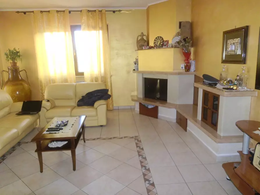 Immagine 6 di Villa in vendita  in PIANO SPEDALE a Gissi