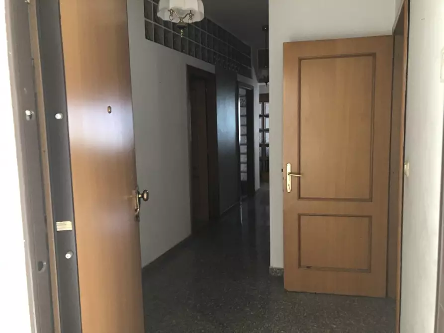 Immagine 18 di Appartamento in vendita  in VIA VENEZIA a San Salvo