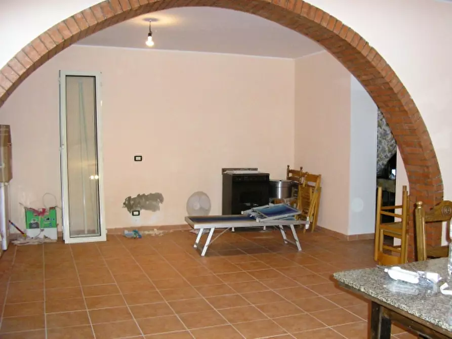 Immagine 3 di Villa in vendita  in CONTRADA MONTEBELLO a Montenero Di Bisaccia