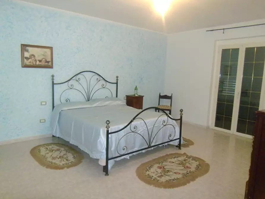 Immagine 11 di Villa in vendita  in CONTRADA MONTEBELLO a Montenero Di Bisaccia