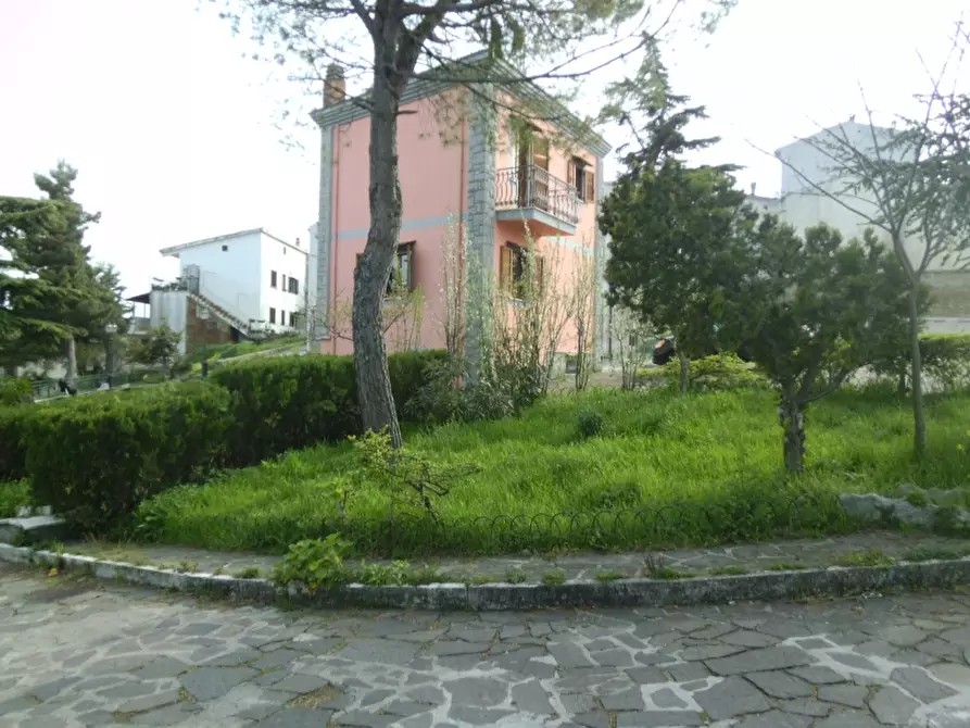 Immagine 1 di Casa indipendente in vendita  in zona panoramica a Vasto