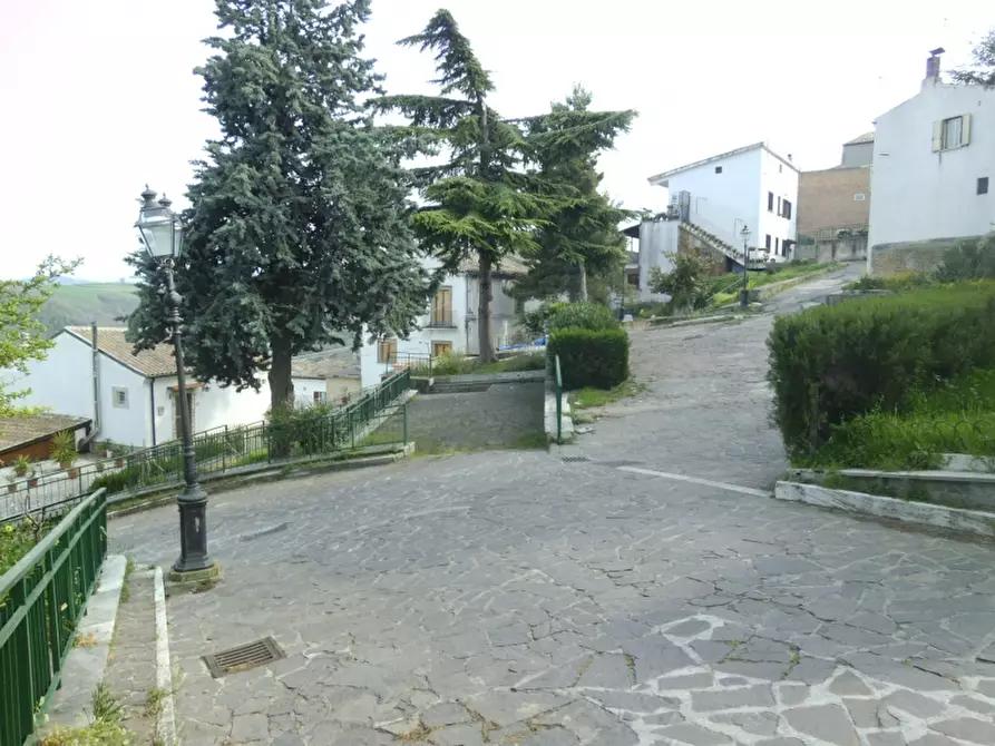 Immagine 3 di Casa indipendente in vendita  in zona panoramica a Vasto