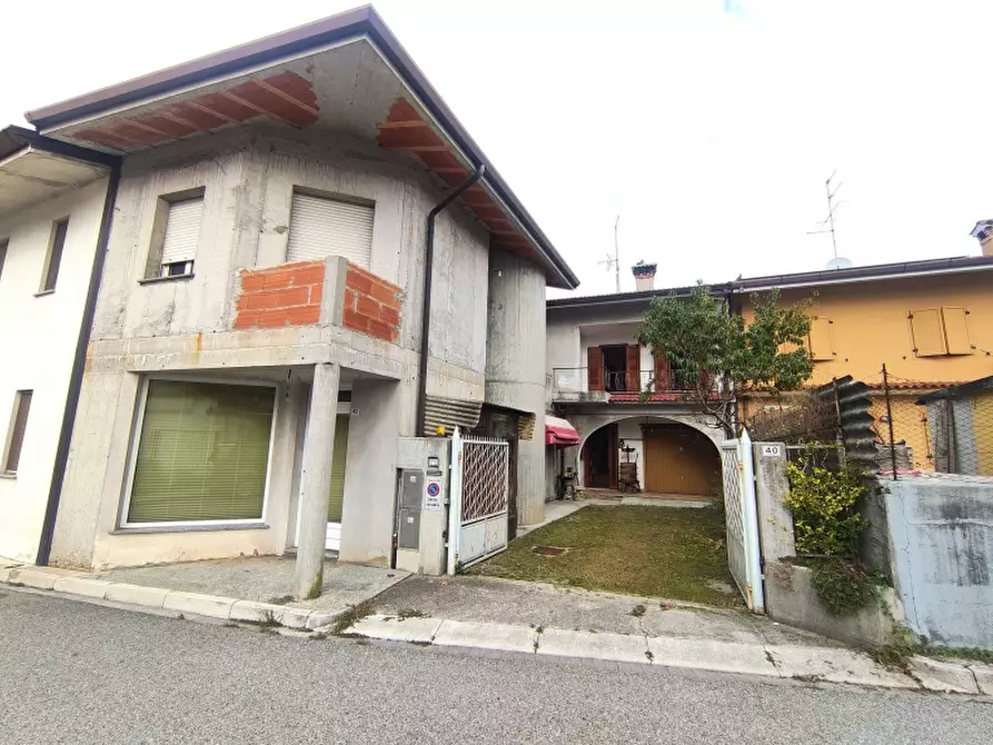 Immagine 1 di Casa indipendente in vendita  a Buja