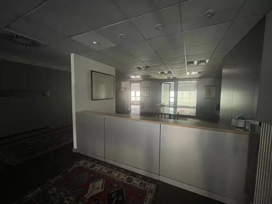 Immagine 7 di Ufficio in vendita  a Udine