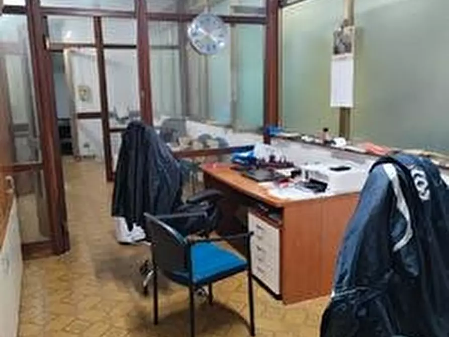 Immagine 4 di Capannone industriale in vendita  a Marano Lagunare