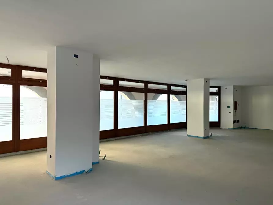 Immagine 1 di Ufficio in vendita  a San Daniele Del Friuli