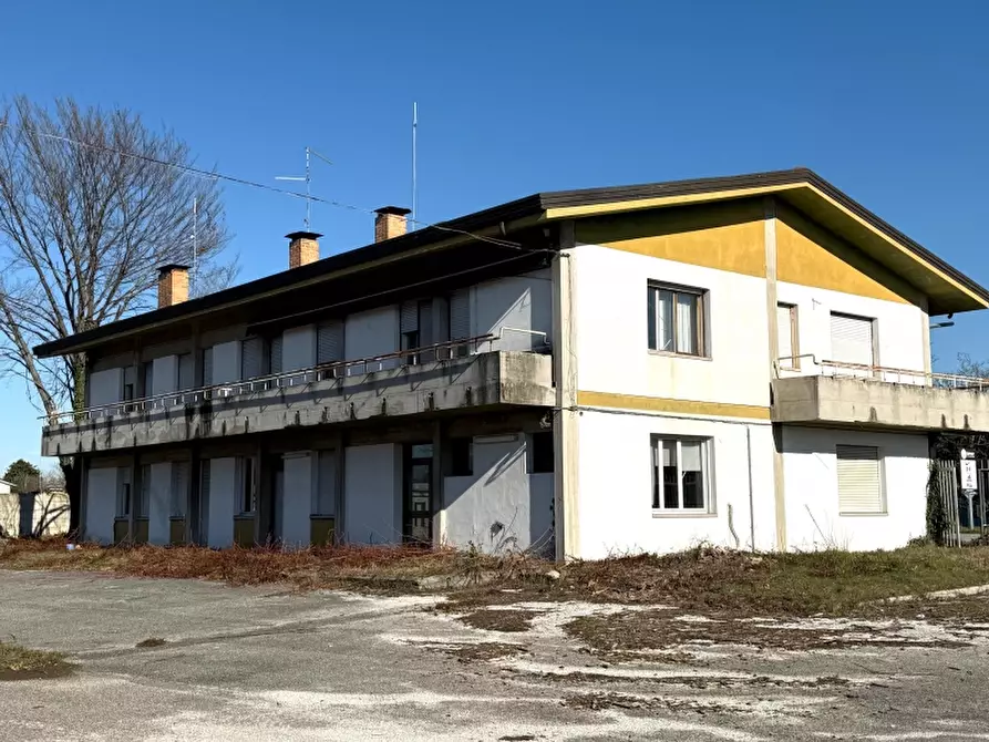 Immagine 10 di Capannone industriale in vendita  a Sesto Al Reghena