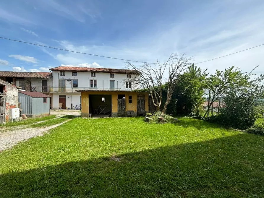 Immagine 1 di Rustico / casale in vendita  a Cassacco