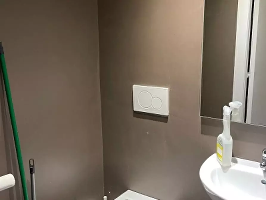 Immagine 9 di Licenza in affitto  in Borgo Cividale a Palmanova