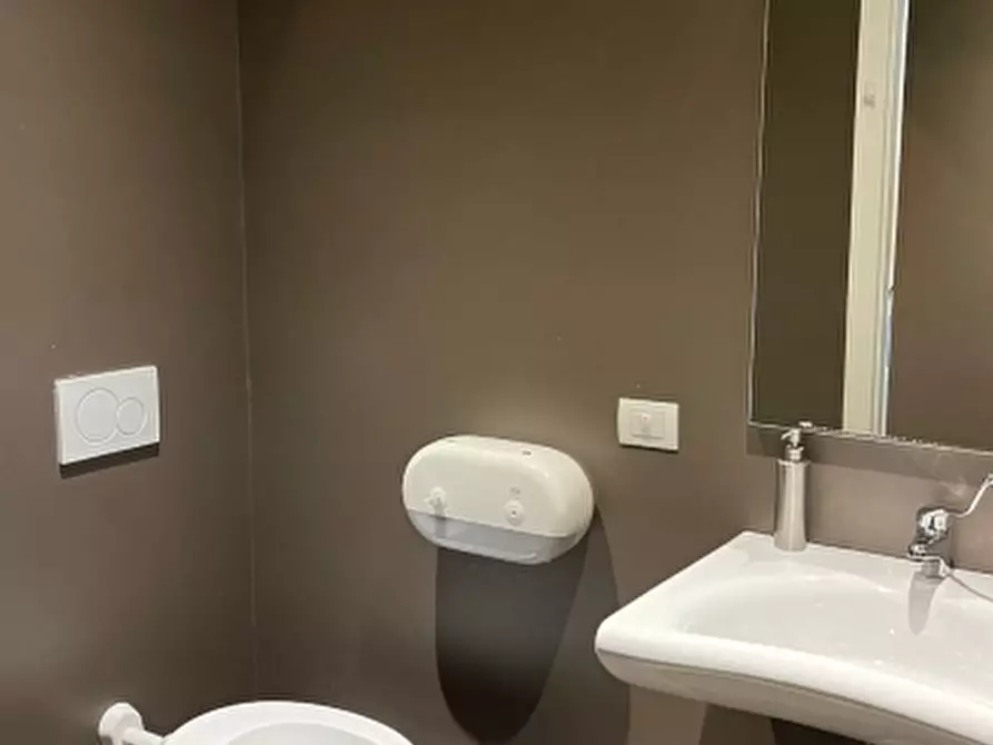 Immagine 8 di Licenza in affitto  in Borgo Cividale a Palmanova