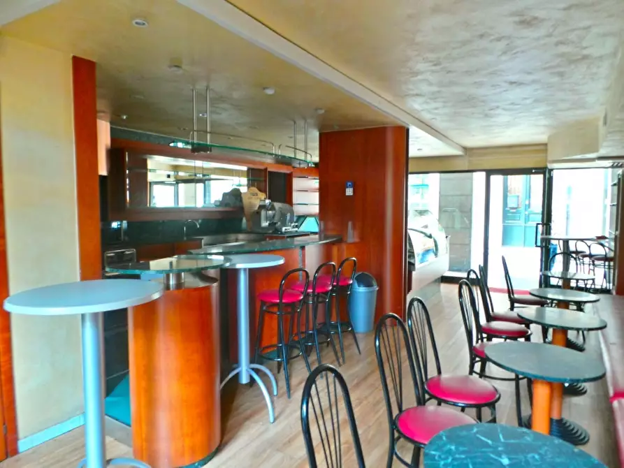 Immagine 1 di Bar / Ristorante in vendita  a Udine