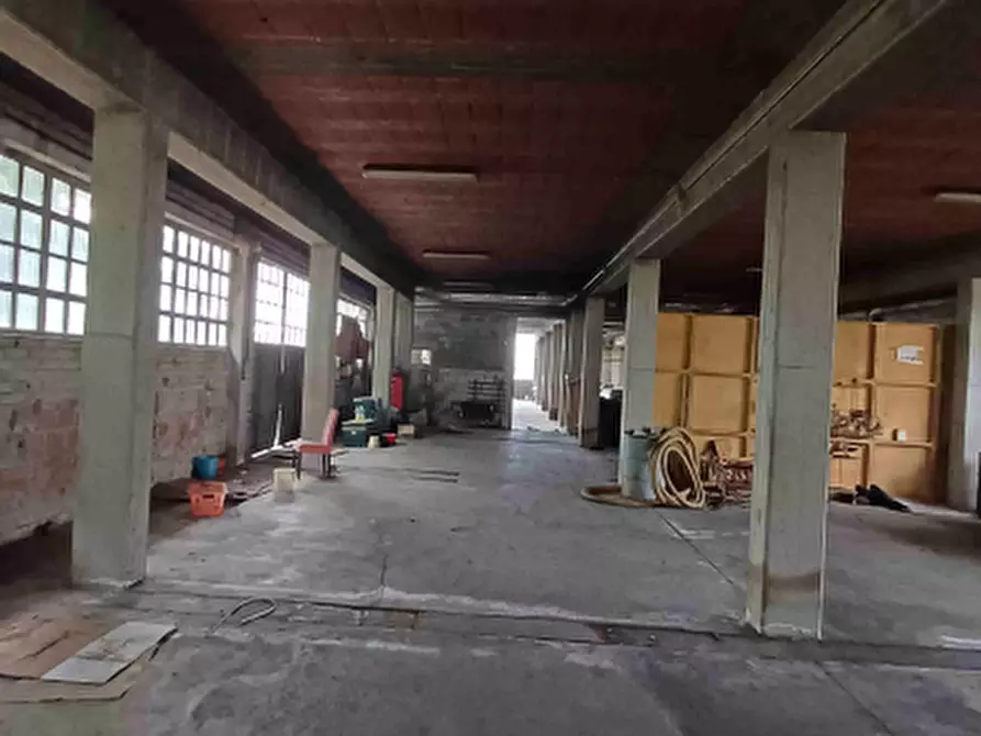 Immagine 1 di Capannone industriale in vendita  a San Giovanni Al Natisone