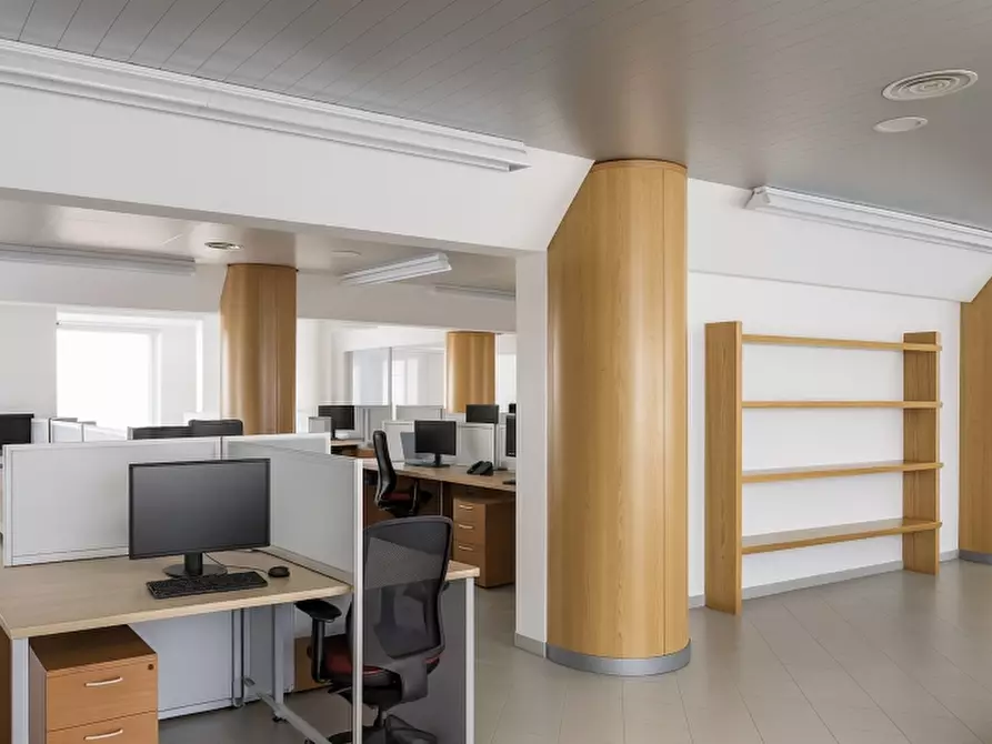 Immagine 1 di Ufficio in affitto  a Tarcento