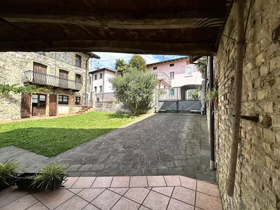 Immagine 4 di Casa indipendente in vendita  a Cassacco