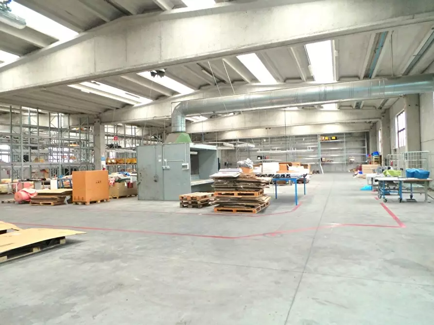 Immagine 4 di Capannone industriale in vendita  in Via Beltrame a Buttrio