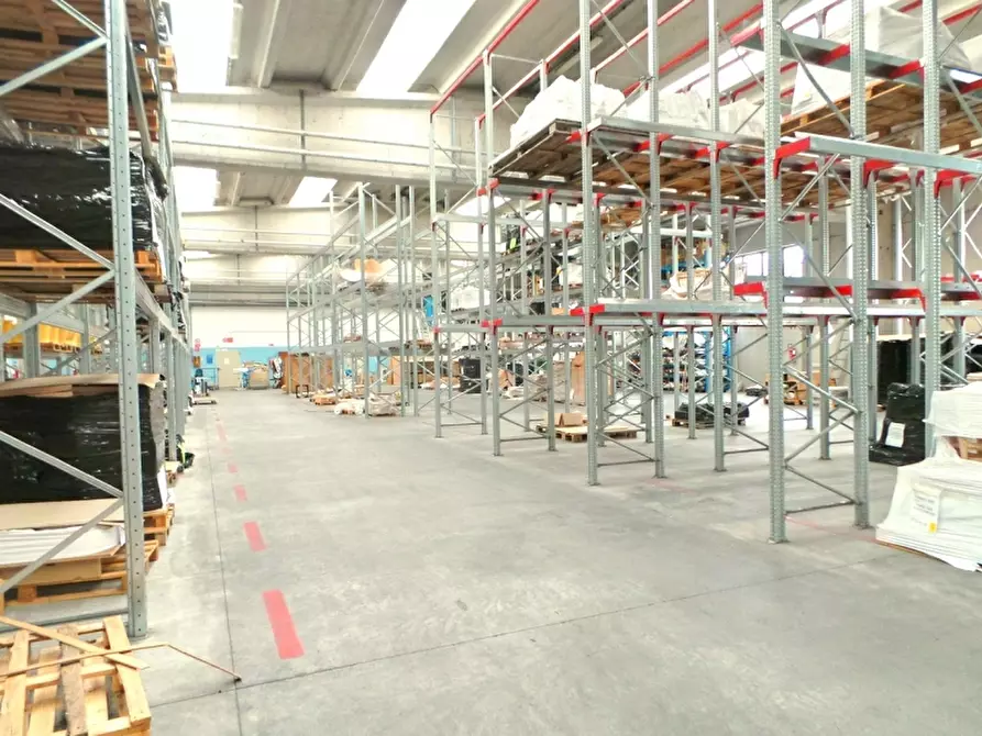 Immagine 6 di Capannone industriale in vendita  in Via Beltrame a Buttrio
