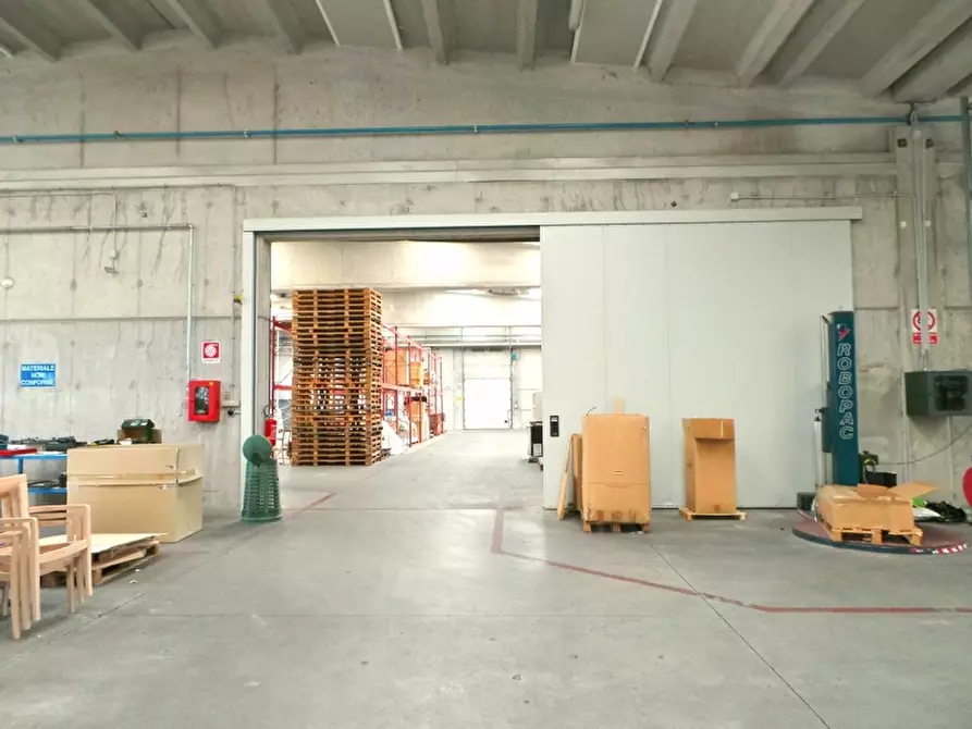 Immagine 7 di Capannone industriale in vendita  in Via Beltrame a Buttrio