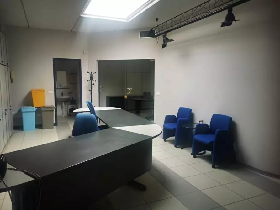 Immagine 5 di Ufficio in vendita  a Tavagnacco