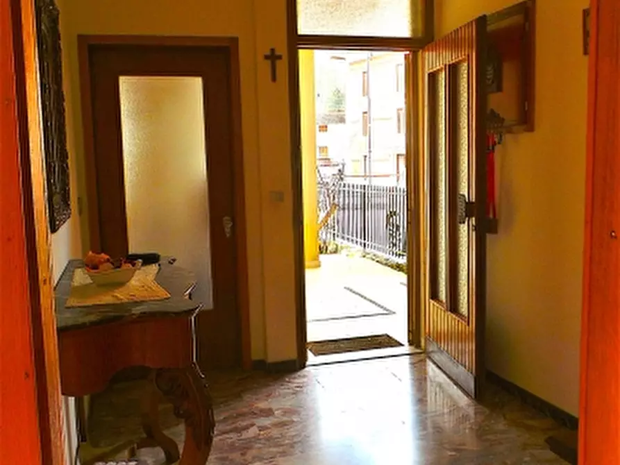 Immagine 6 di Casa indipendente in vendita  in Frazione Vedronza 19 a Lusevera