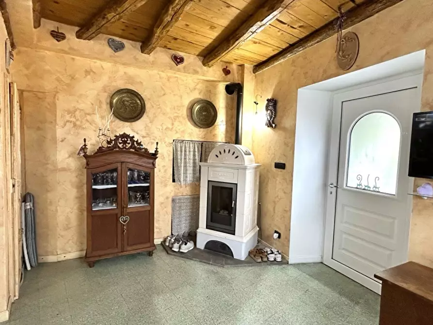 Immagine 4 di Casa indipendente in vendita  a Taipana