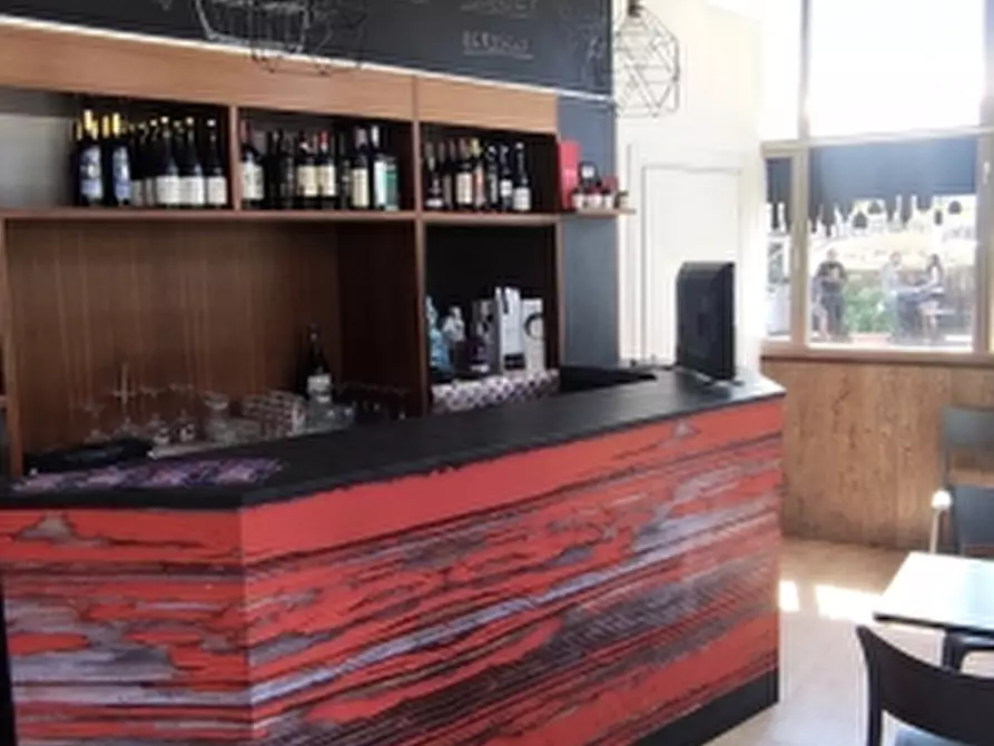 Immagine 4 di Bar / Ristorante in vendita  a Tavagnacco