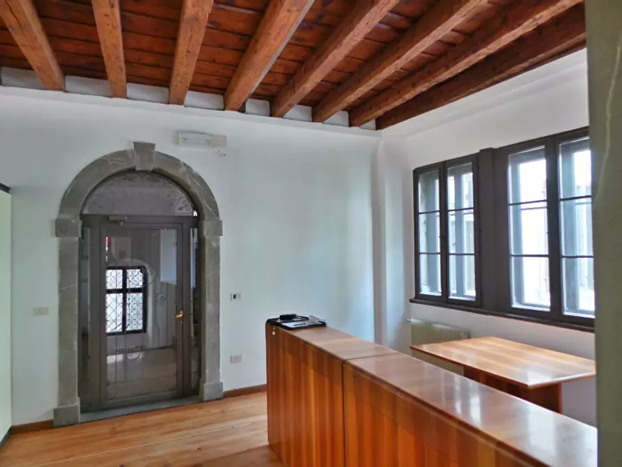 Immagine 2 di Ufficio in affitto  in Via Poscolle a Udine