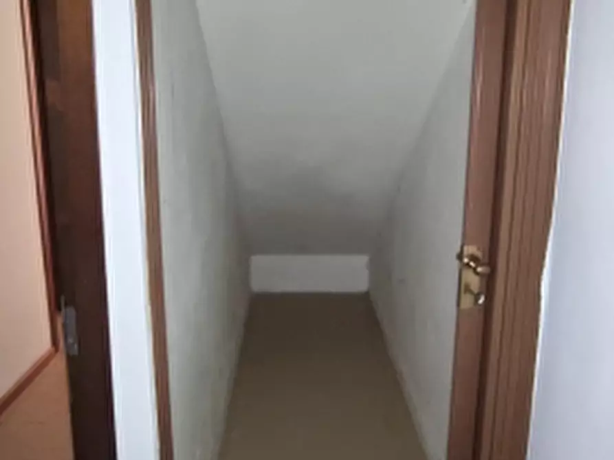 Immagine 9 di Ufficio in affitto  a Tricesimo