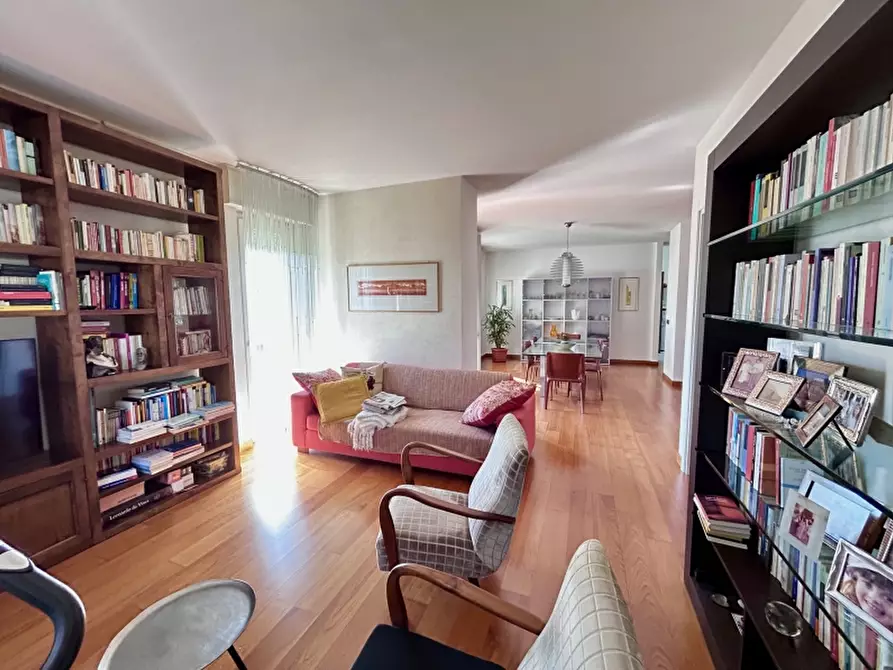 Immagine 4 di Appartamento in vendita  a Udine