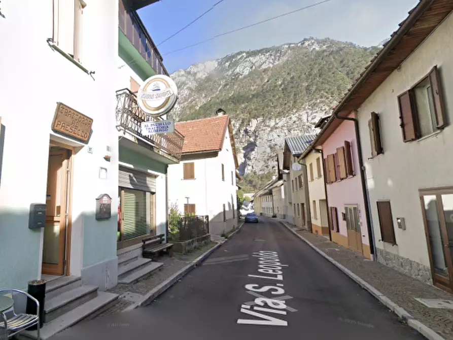 Immagine 5 di Licenza in vendita  a Pontebba