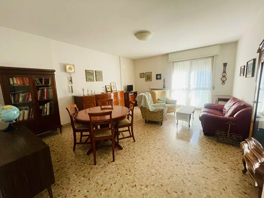 Immagine 5 di Appartamento in vendita  a Udine