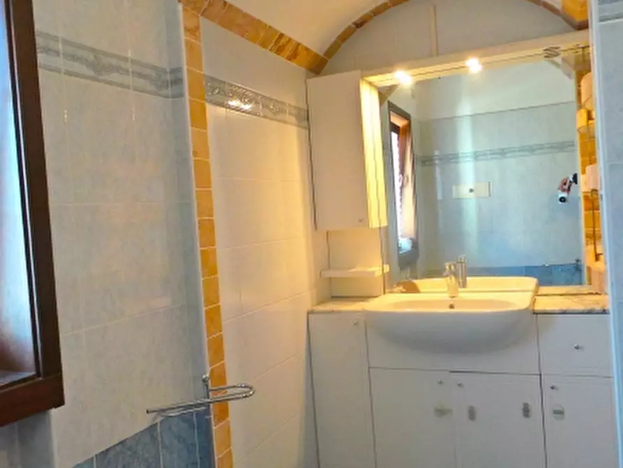 Immagine 10 di Appartamento in vendita  a Tarcento
