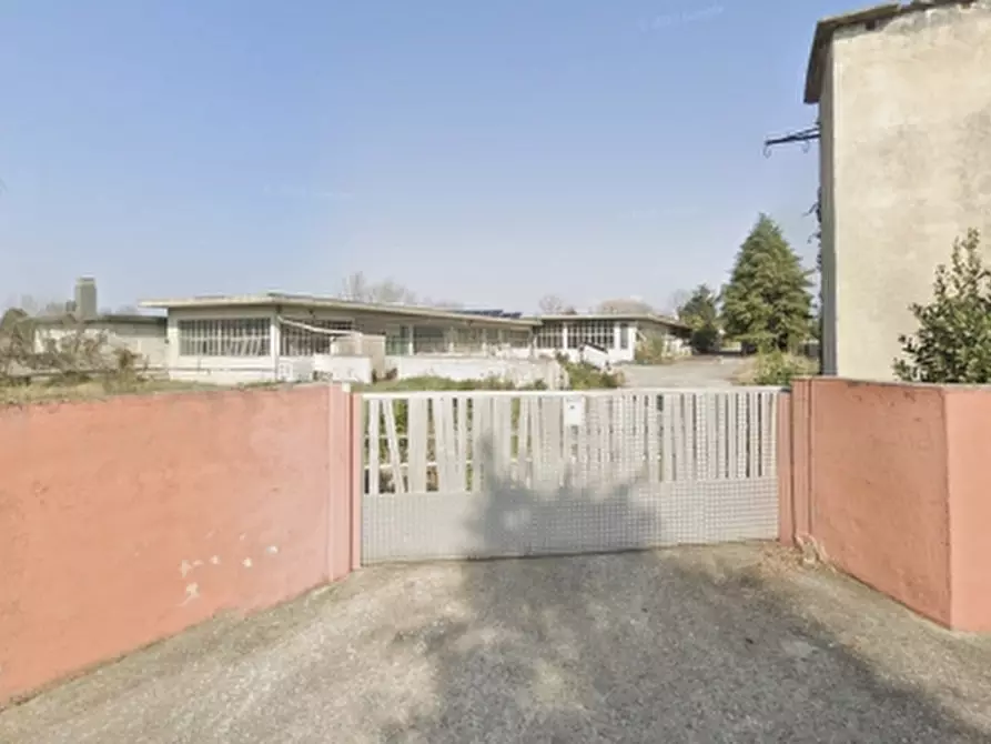 Immagine 10 di Capannone industriale in vendita  a San Giovanni Al Natisone