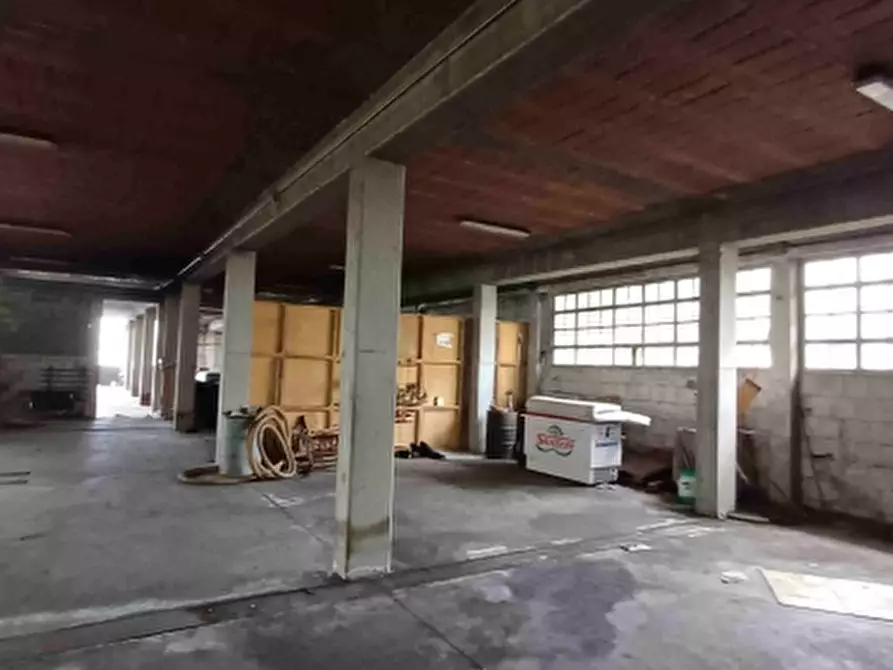 Immagine 5 di Capannone industriale in vendita  a San Giovanni Al Natisone
