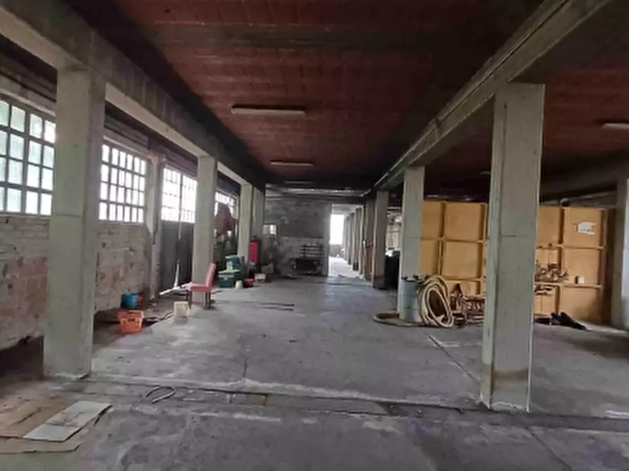 Immagine 1 di Capannone industriale in vendita  a San Giovanni Al Natisone