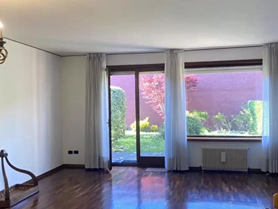 Immagine 5 di Villetta a schiera in vendita  a Udine