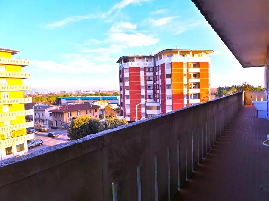 Immagine 10 di Appartamento in vendita  a Pasian Di Prato