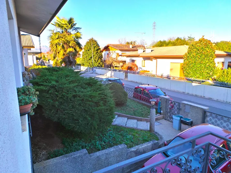 Immagine 5 di Villa in vendita  a Tavagnacco