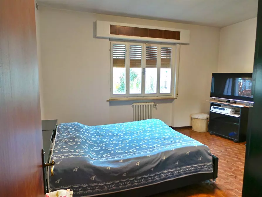 Immagine 10 di Villa in vendita  a Tavagnacco