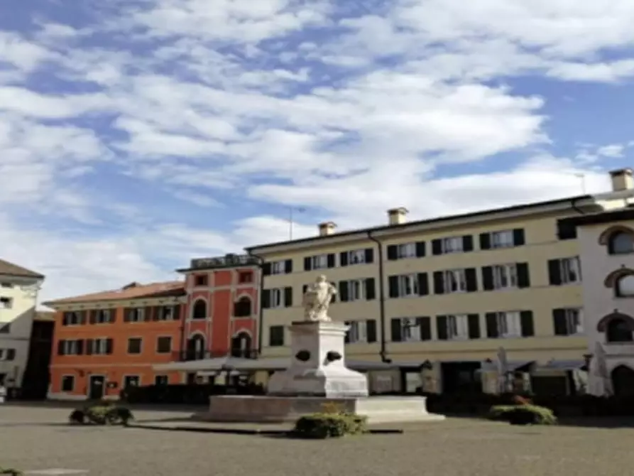 Immagine 2 di Negozio in affitto  a Cividale Del Friuli