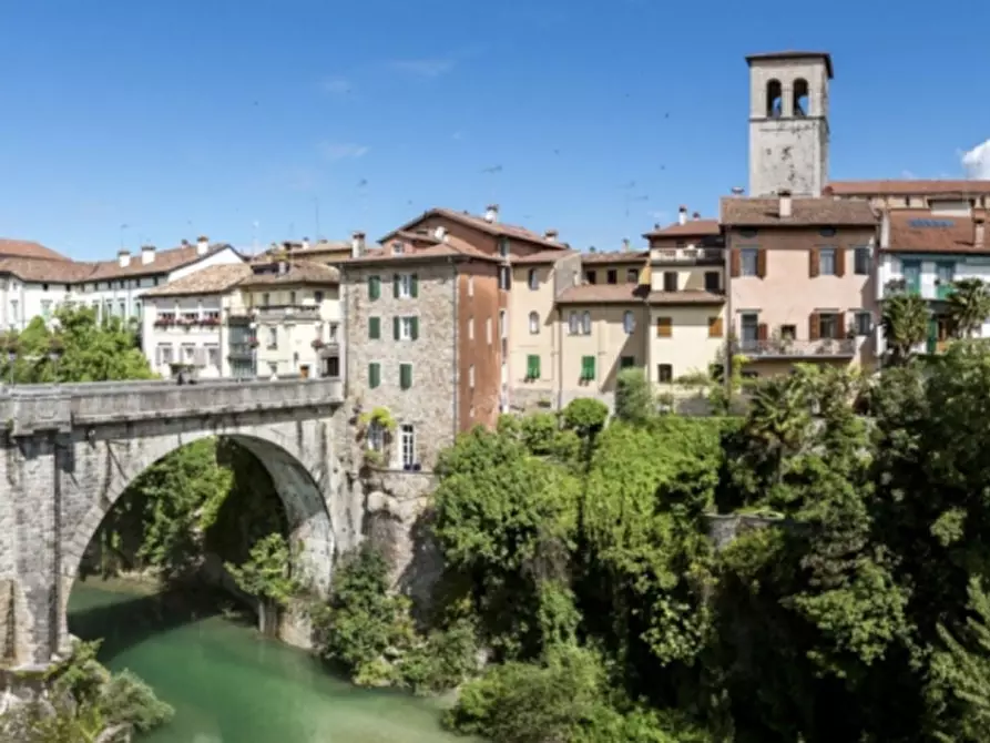 Immagine 1 di Negozio in affitto  a Cividale Del Friuli