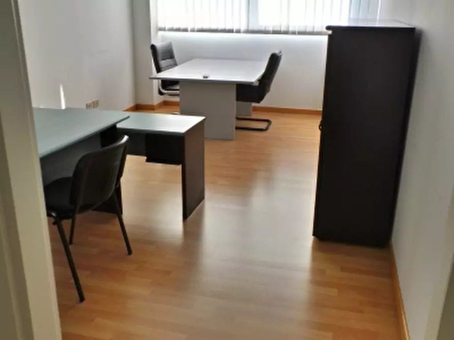 Immagine 4 di Ufficio in affitto  a Tavagnacco