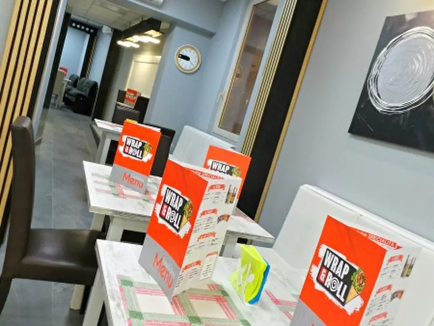 Immagine 5 di Attività commerciale in vendita  a Udine