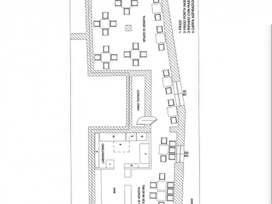 Immagine 12 di Attività commerciale in vendita  a Udine