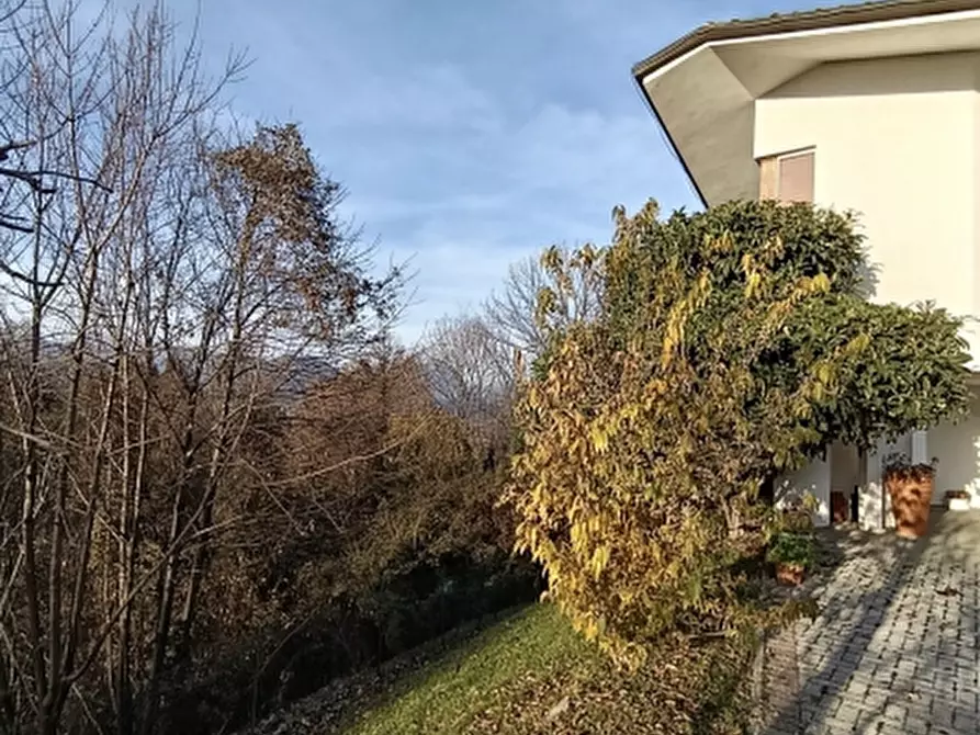 Immagine 15 di Villa in vendita  a Buja