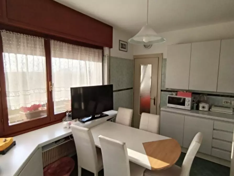 Immagine 4 di Villa in vendita  a Buja