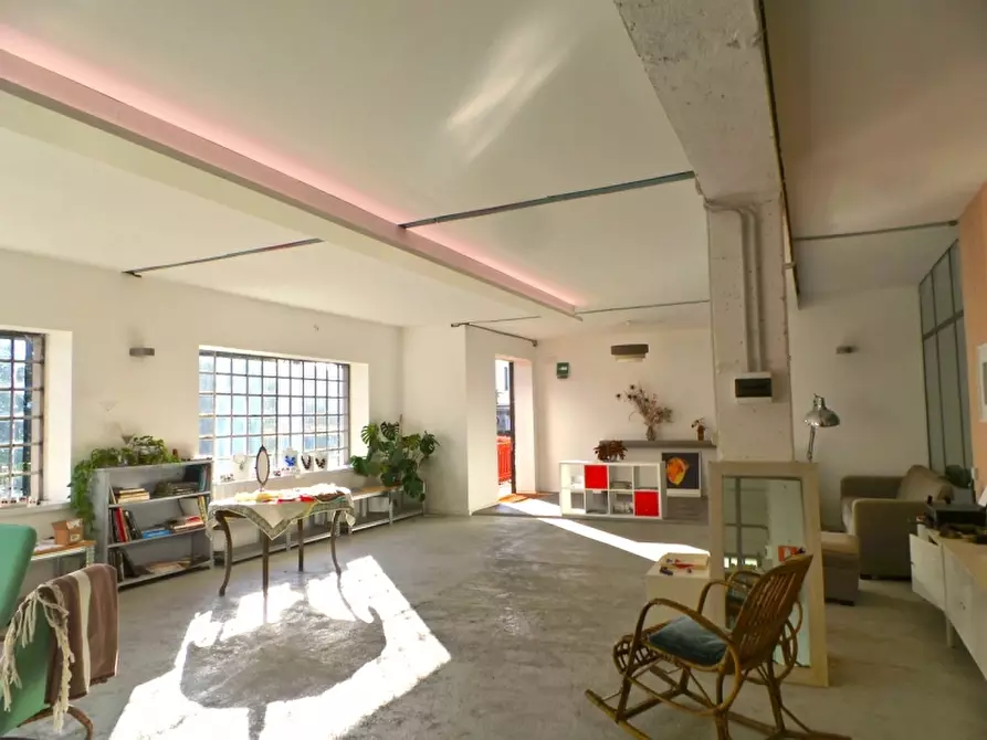 Immagine 6 di Ufficio in affitto  a Udine